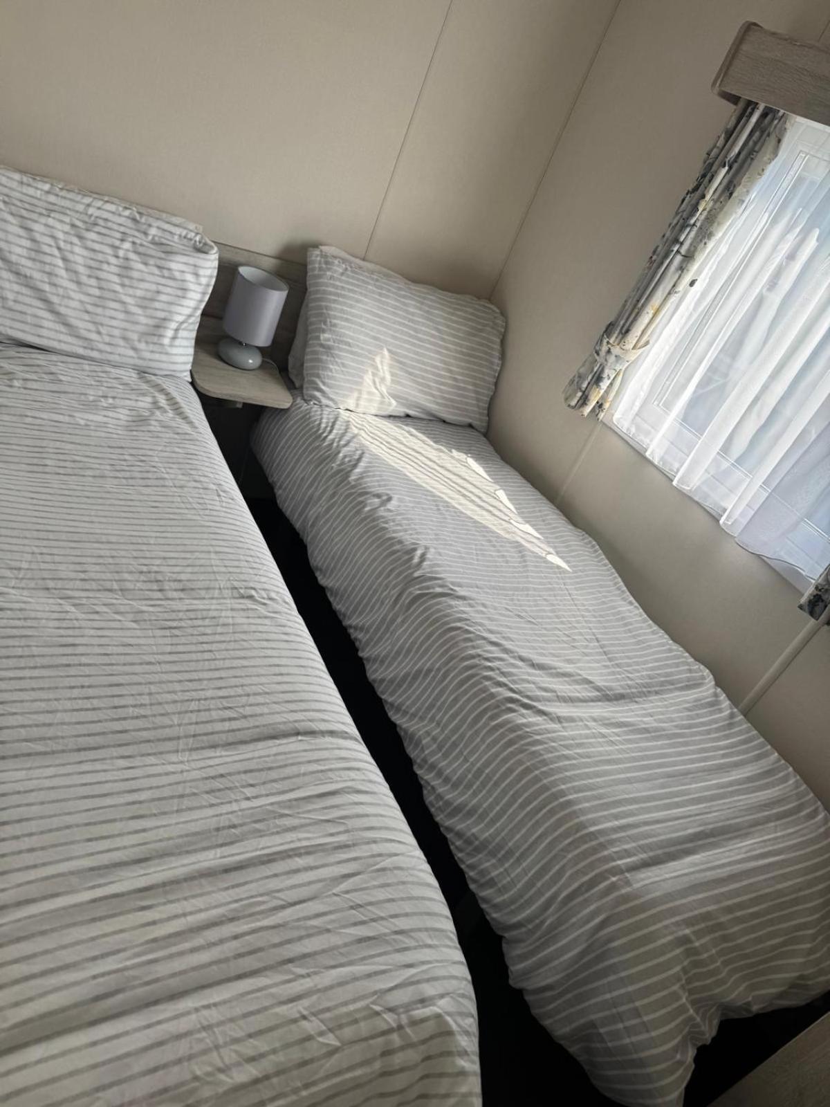 Seaview Holiday Rentals Chestfield Extérieur photo